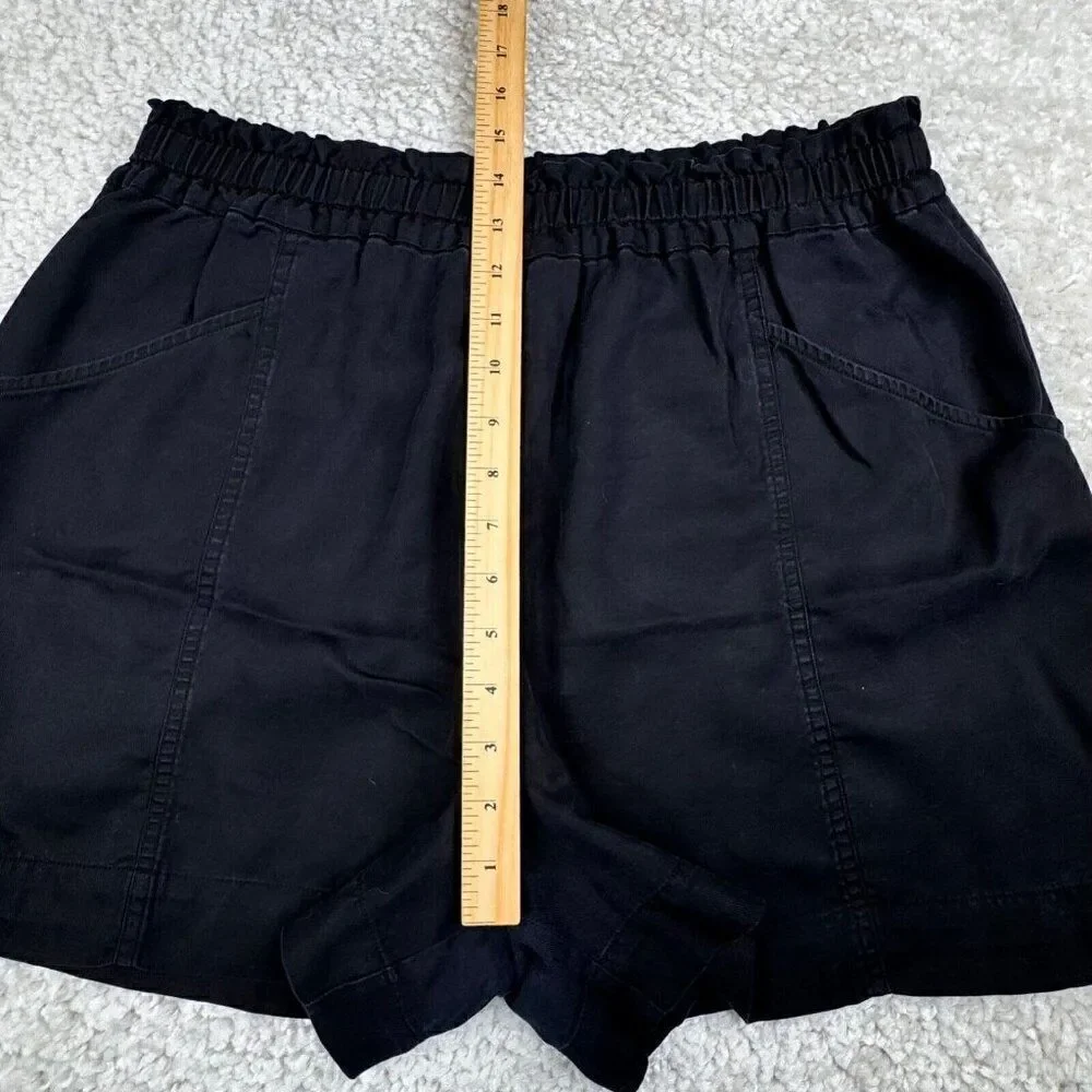 Elizabeth And James Black Paperbag High Waist Short
